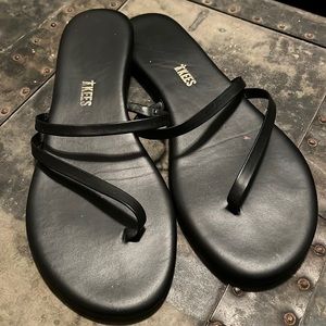 Tkees sandals